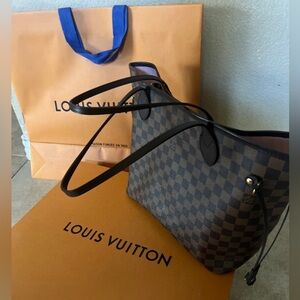 LV MM Damier tote
